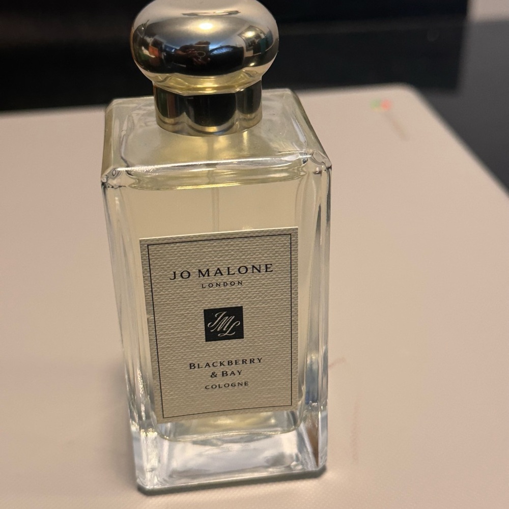 Jo Malone Blackberry & Bay Fragrance with Silver Cap